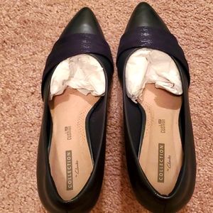 Clarks Navy Blue Leather Linvale Madie Kitten Heel Shoes Size 8